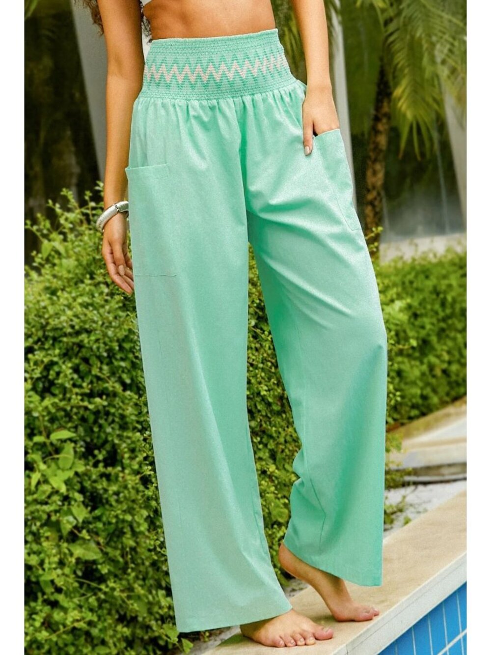 NWT Cupshe Chevron Smocked Waist Pants - Size: Small - Picture 10 of 11